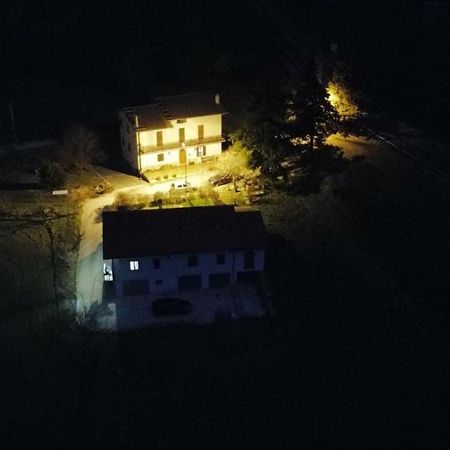 Bed&Breakfast La Ginestra Abbateggio ภายนอก รูปภาพ